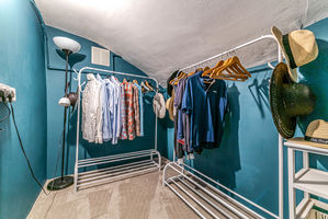 Photo 21- click for photo gallery